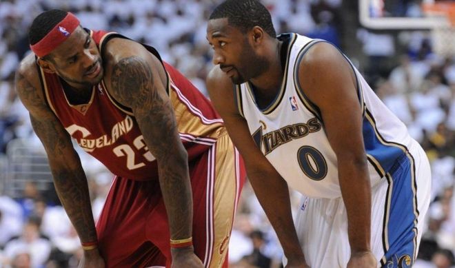 发不小的争 发不小的争