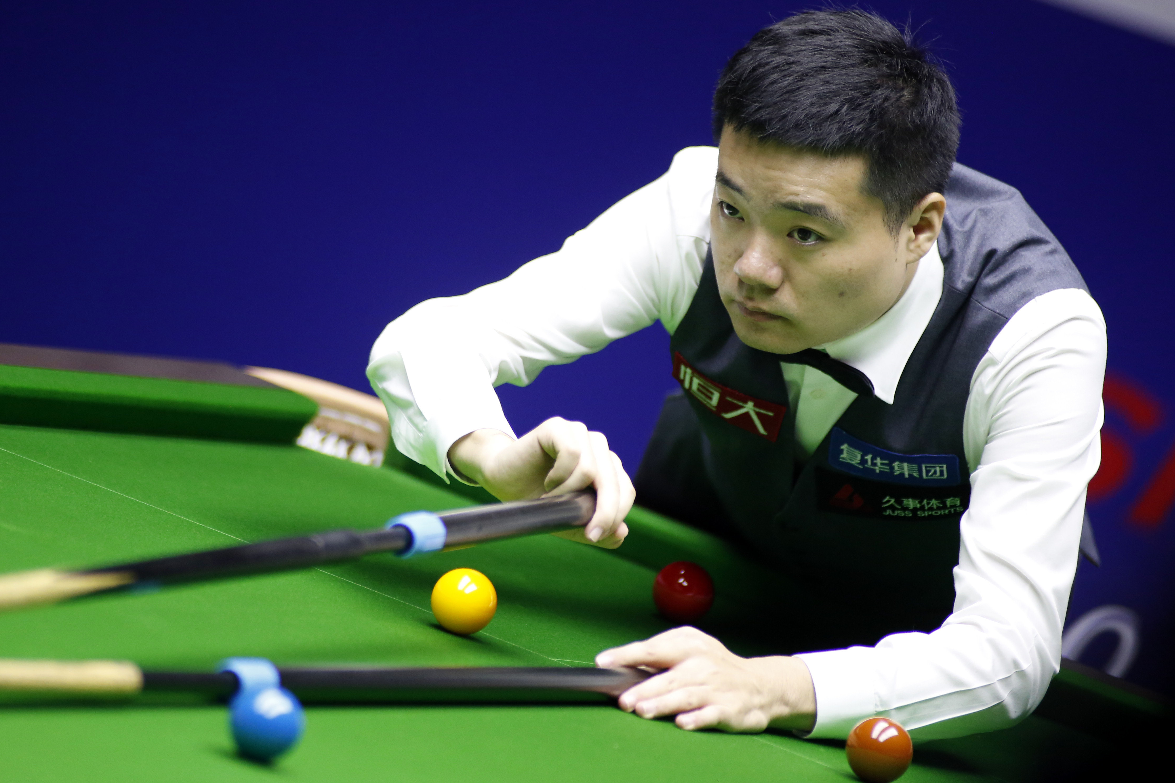 约尼克斯与 约尼克斯与